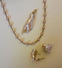 Michael Kneebone Pink Baroque Pearl White Diamond Angel Wing Suite