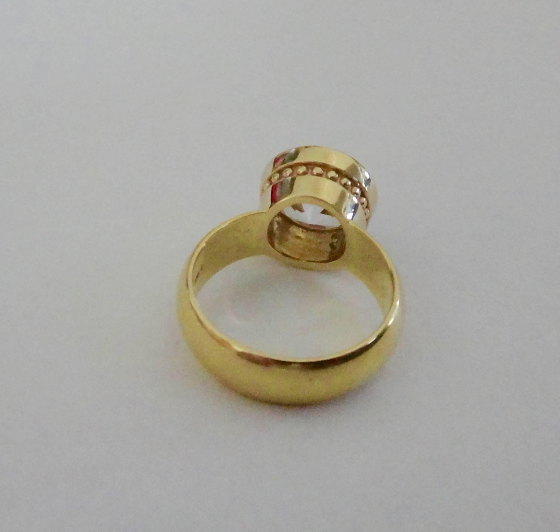 Round Cut Michael Kneebone White Sapphire 18 Karat Gold Leah Ring
