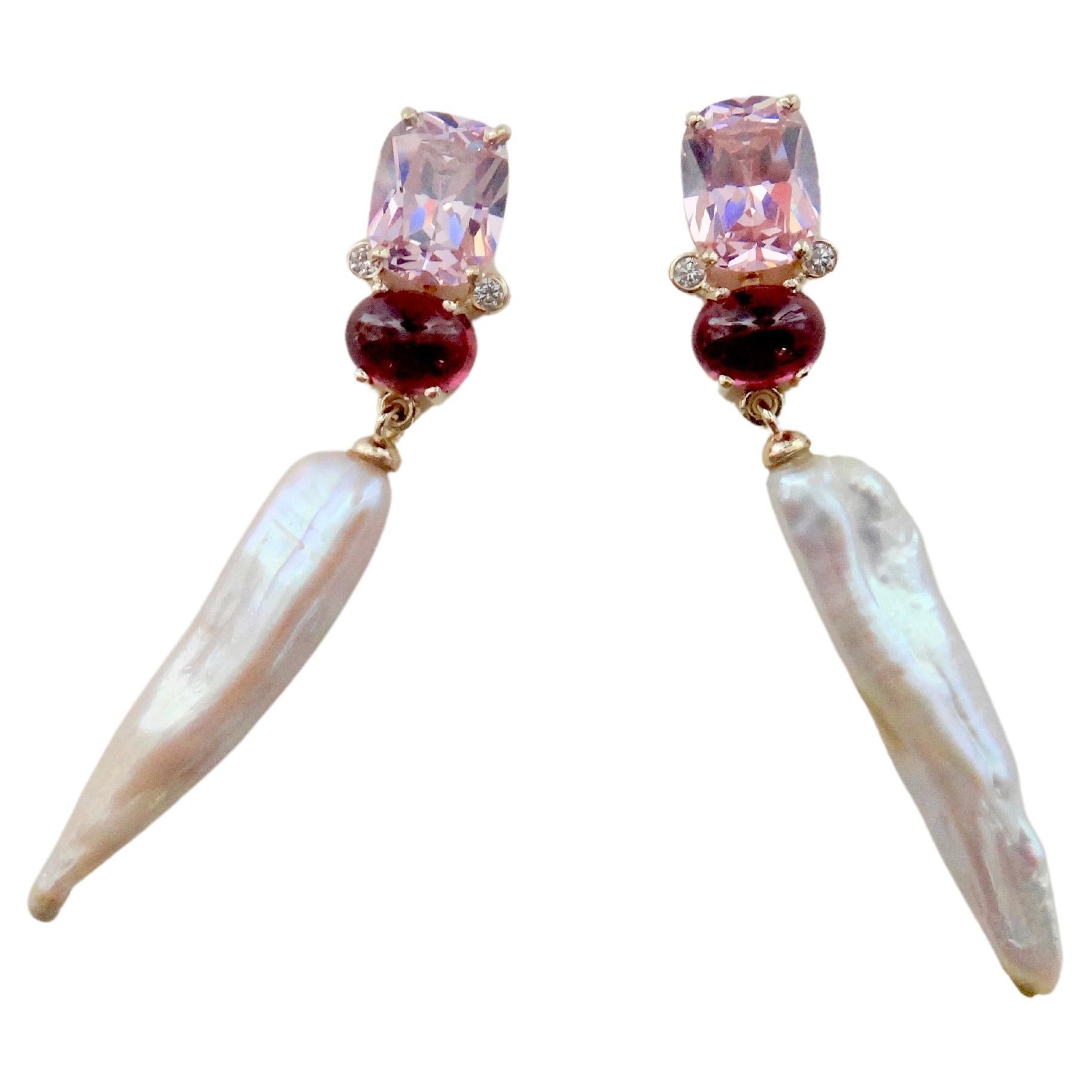 Michael Kneebone Pendants d'oreilles en zircon rose, grenat rhodolite, diamant et perle