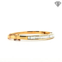 Bracelet rigide « Baguette Diamond », 4,75 carats, or jaune 18 carats, DEF VS1+