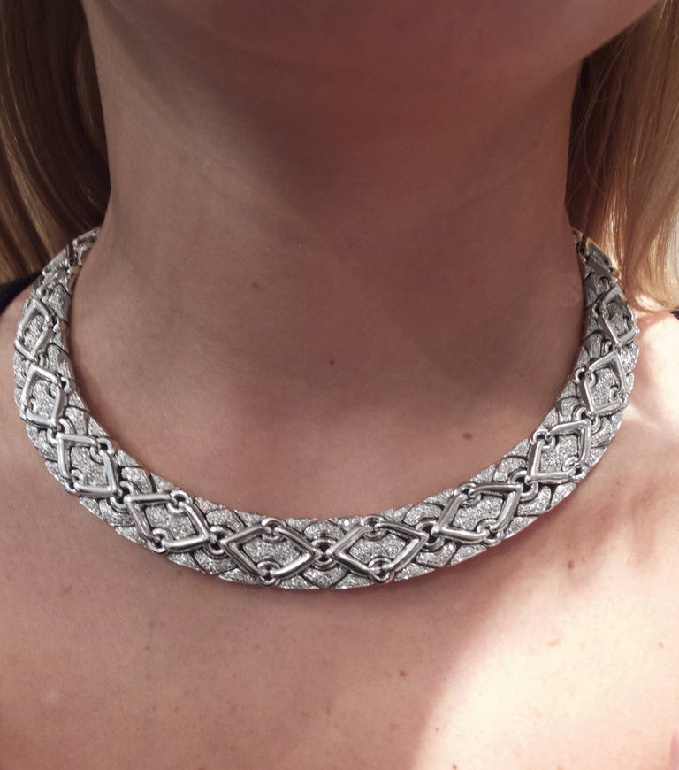 An important white gold Bulgari necklace 