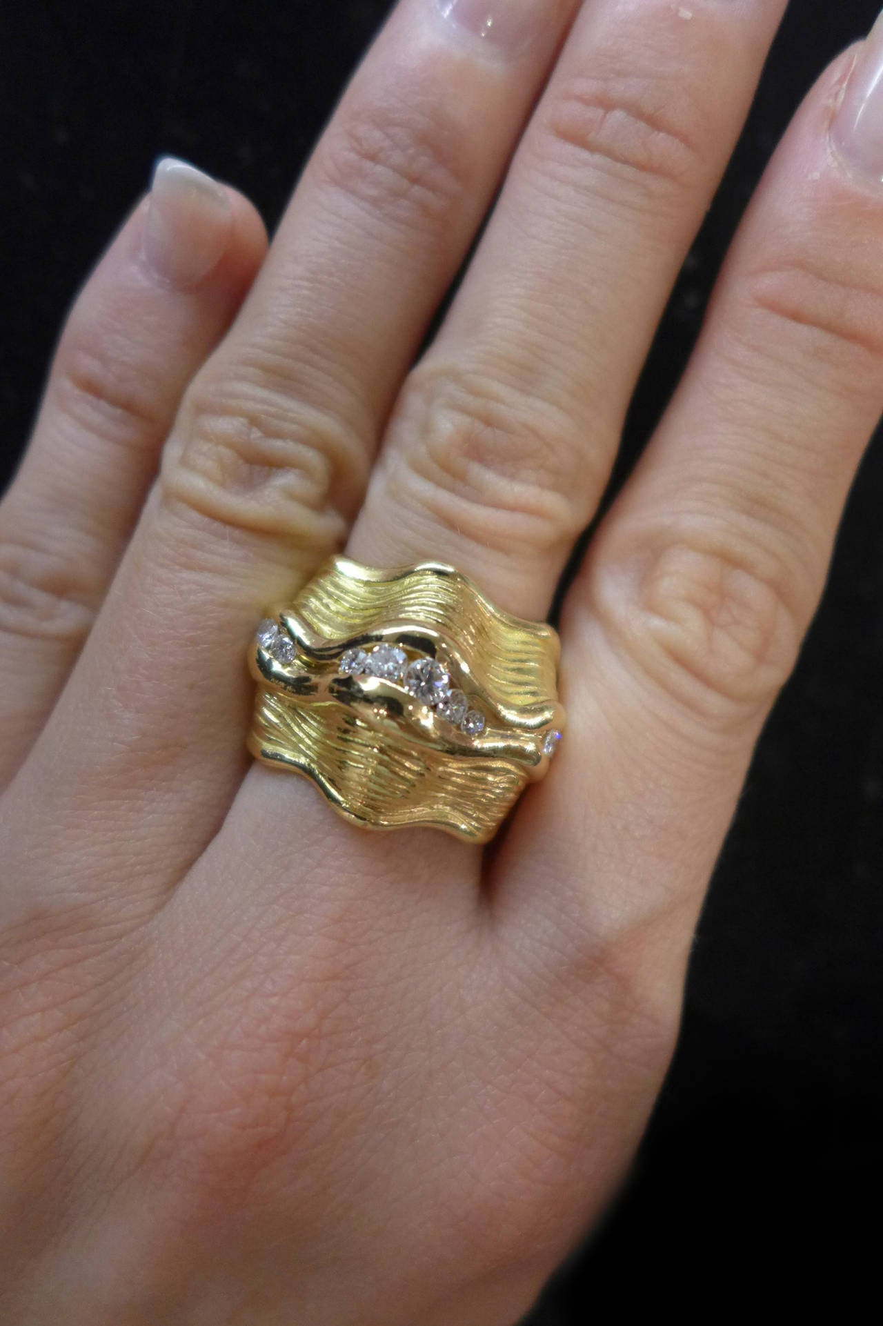 Women's Chanel Diamond Gold Ring