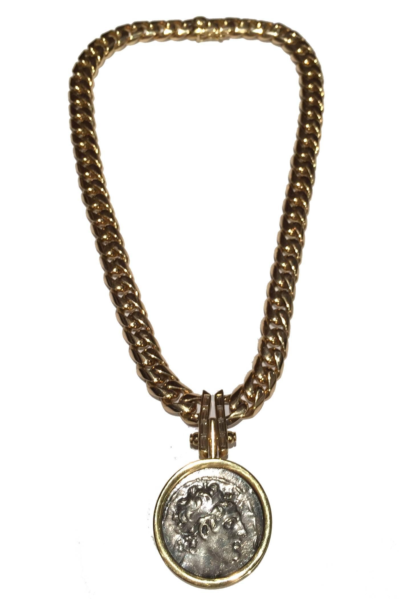 An important yellow gold Bulgari necklace 