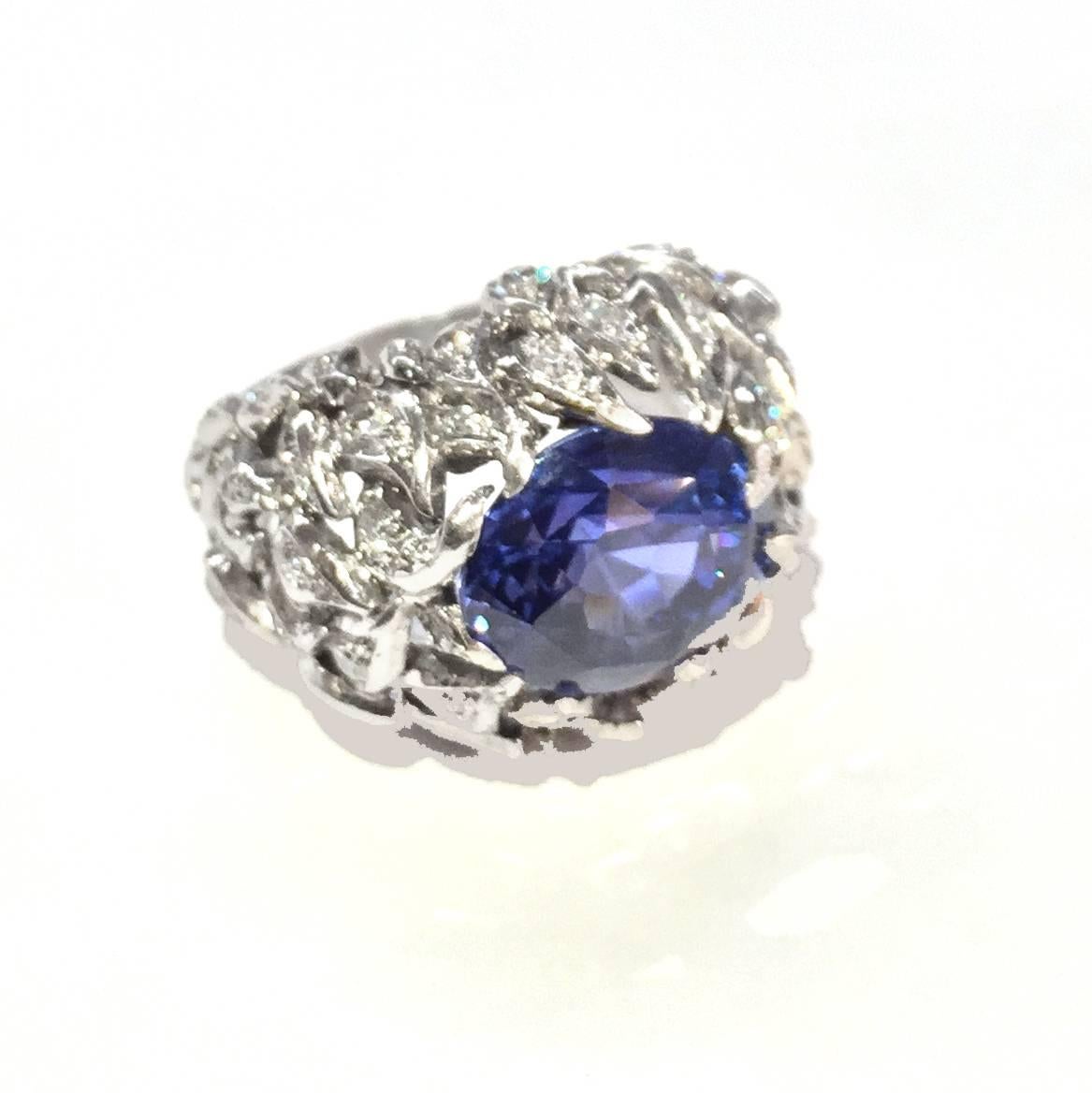 Contemporary Verdura 9 Carat Burmese Sapphire Diamond Platinum Ring