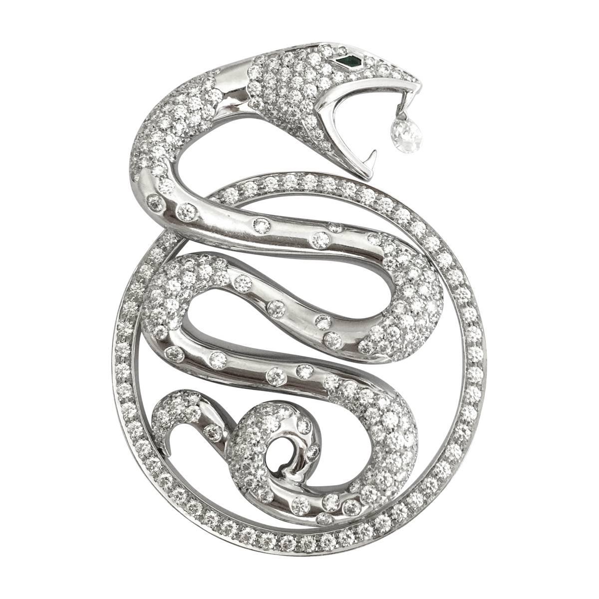 Boucheron Emerald Diamond Gold Trouble Snake Pendant at 1stDibs ...