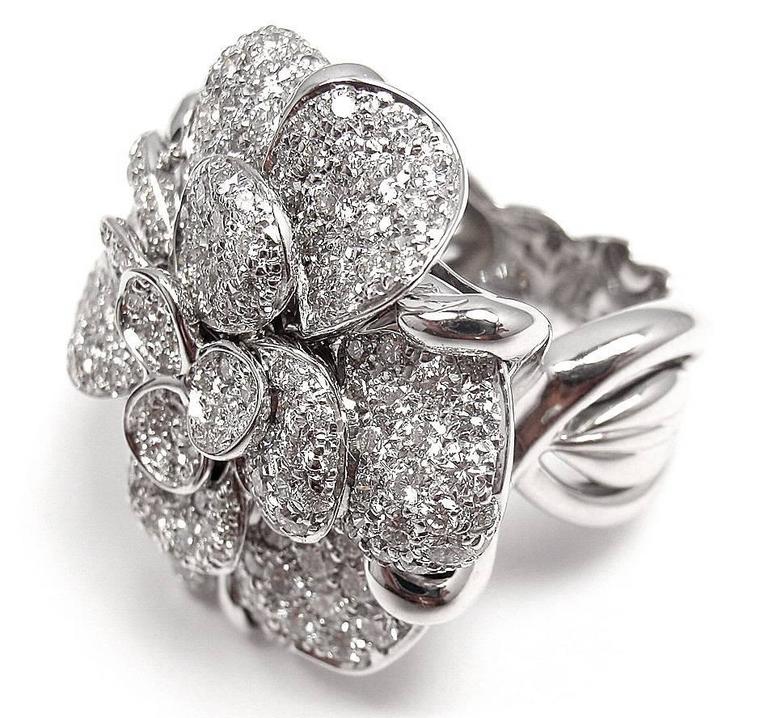 Chanel Brilliant Cut Diamonds Gold Camelia Ring at 1stDibs