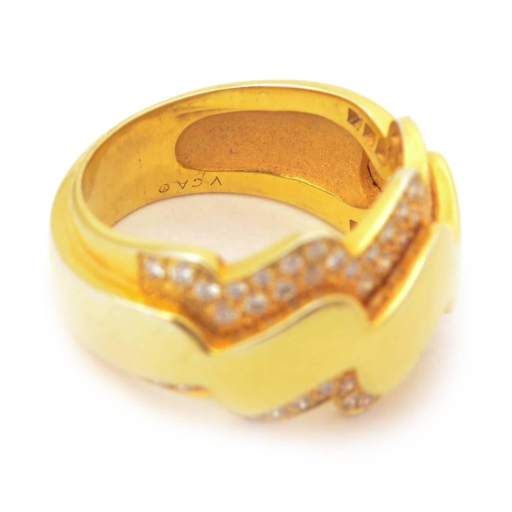 Contemporary Van Cleef & Arpels Diamond Gold Ring