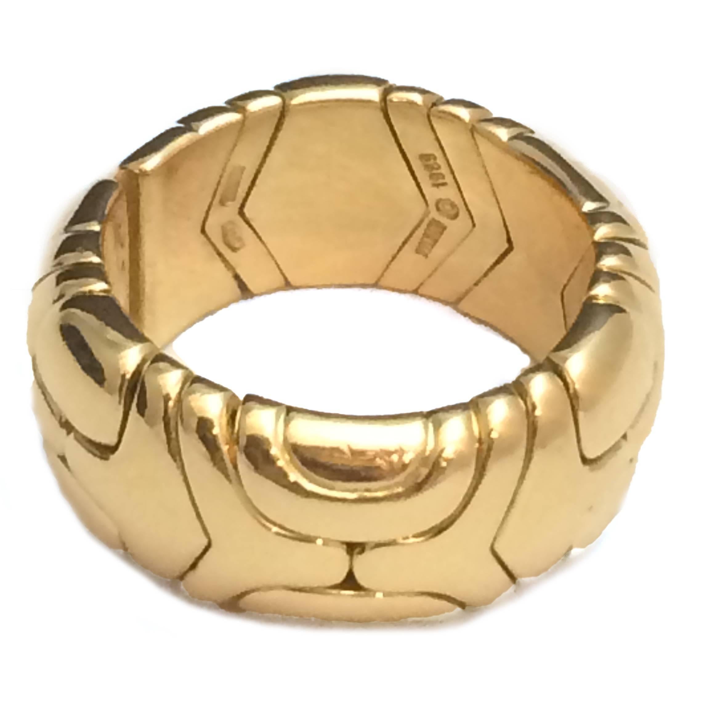 Bulgari Alveare collection Gold ring and bracelet set  In Excellent Condition In Paris, IDF