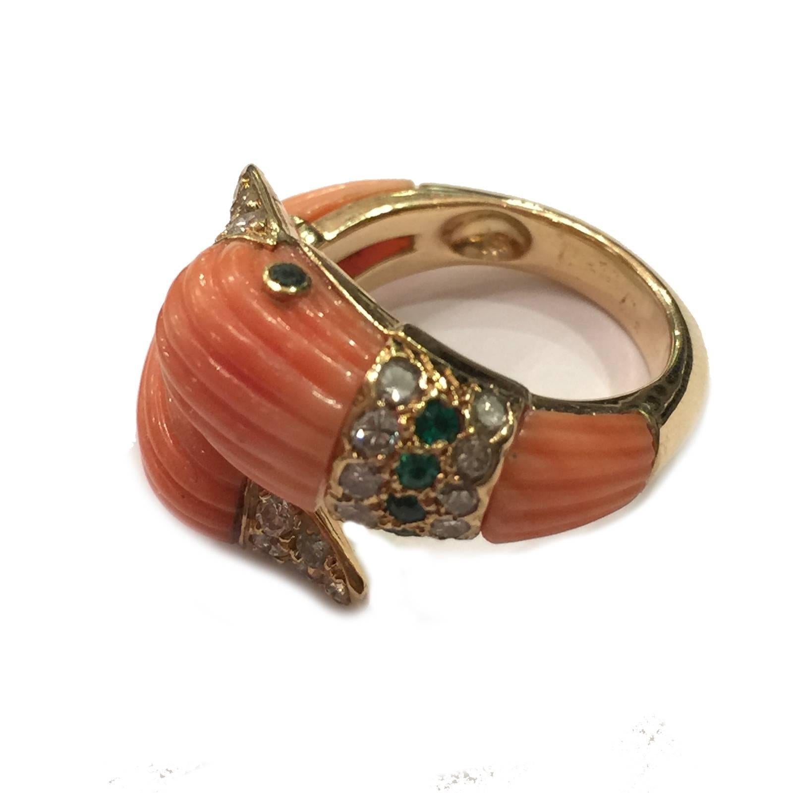 Women's or Men's 1980s Van Cleef & Arpels Coral Emerald Diamond Gold Ring