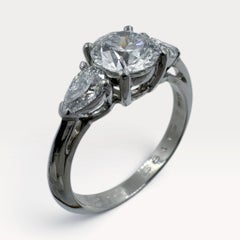 Tiffany & Co Three Stone Ring with Round 1.06ct Diamond Platinum Engagement Ring