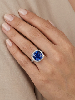 Bague Titan Blue Sapphire - Saphir bleu de Ceylan non traité de 7,48ct (certifié)
