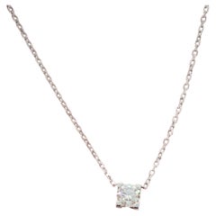 Collana con ciondolo solitario in oro bianco 18 carati con diamante "C de Cartier" di GIA Cartier