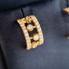 Pendientes de aro con pavé de diamantes «Dewdrop» de De Beers, en oro de 18 quilates