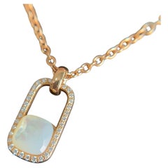 Pomellato Isola 18K Gold Mother of Pearl Diamond Pendant Necklace