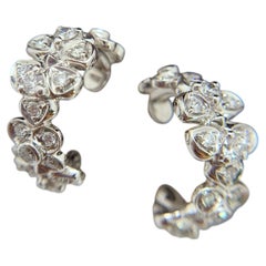 Orecchini a cerchio CHAUMET Hortensia in oro bianco 18 carati con fiori di diamanti