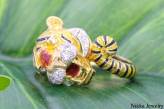 Vintage Diamond & Enamel Tiger Ring, 21.2 Grams 18K Gold David Webb Style
