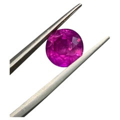 Pink‑lilac faceted sapphire, 4.61 ct