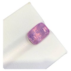 Faceted natural pink sapphire, 6 ct