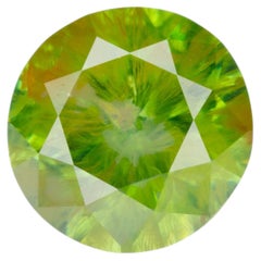 1,15 Karat, facettierter russischer Demantoid-Granat mit Schachteleisen-Einschluss