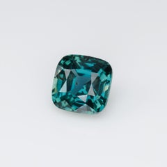 2,44 carats, saphir naturel bleu sarcelle facetté