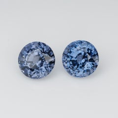 3,8 carats, paire de spinelles violet bleuté de forme ronde