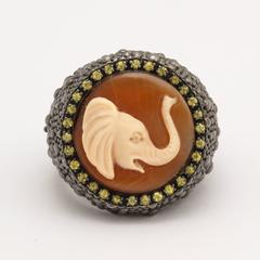 Amedeo Cameo Elephant Ring