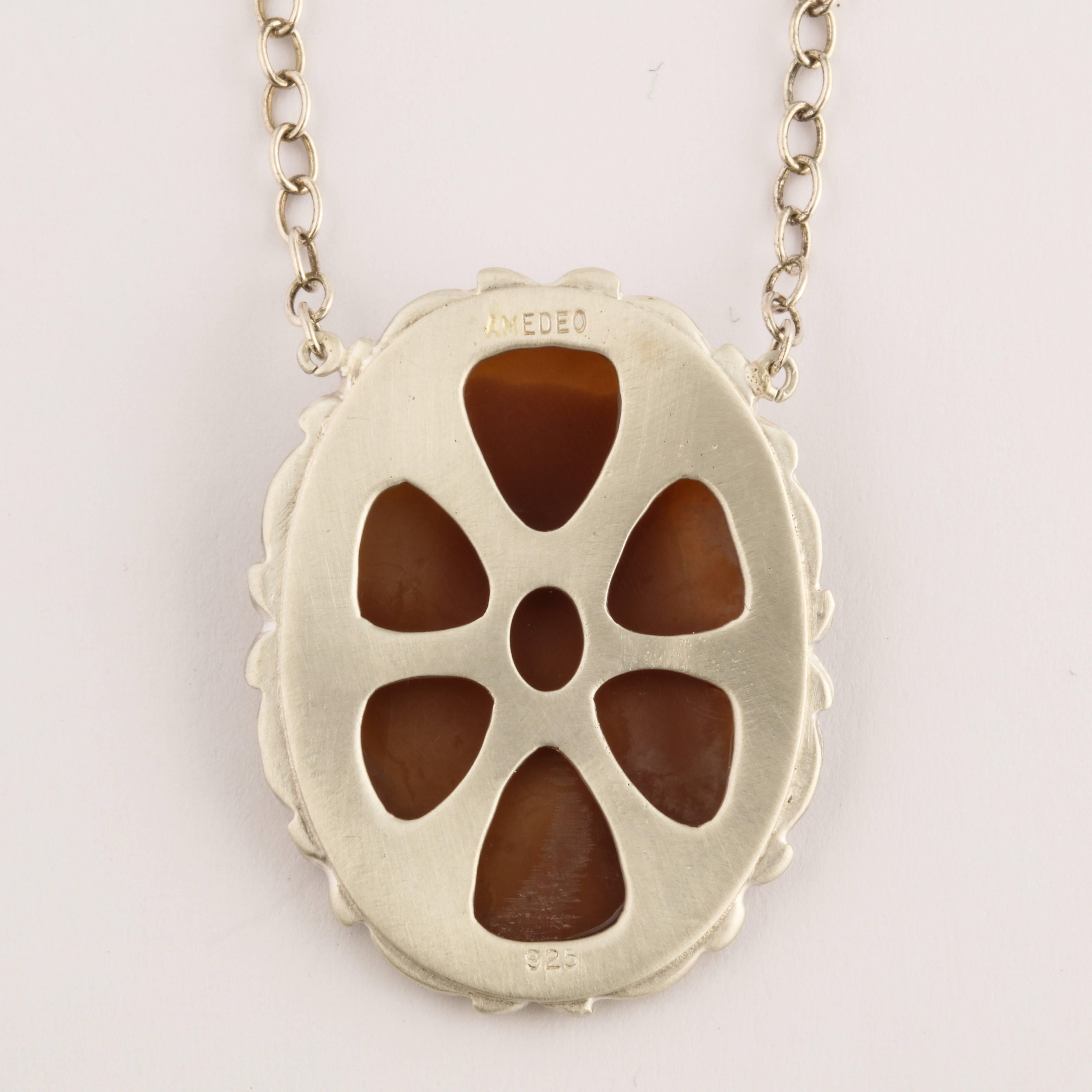 Amedeo La Rana Cameo Necklace In New Condition For Sale In New York, NY
