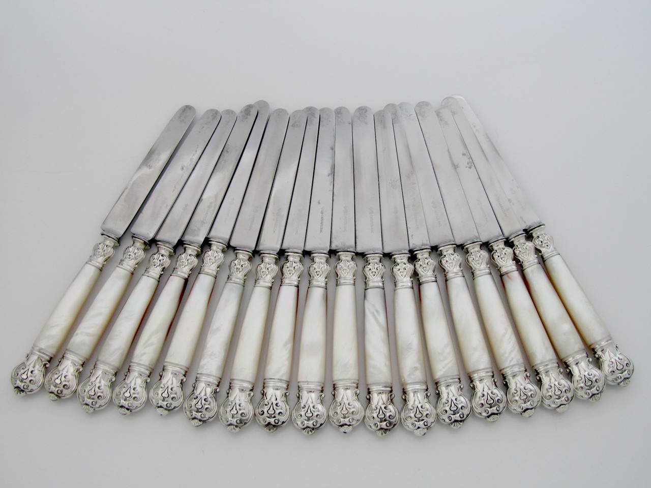 Cardeilhac French Sterling Silver & Pearl Entremet Knife Set 18 pc Napoleon III 5
