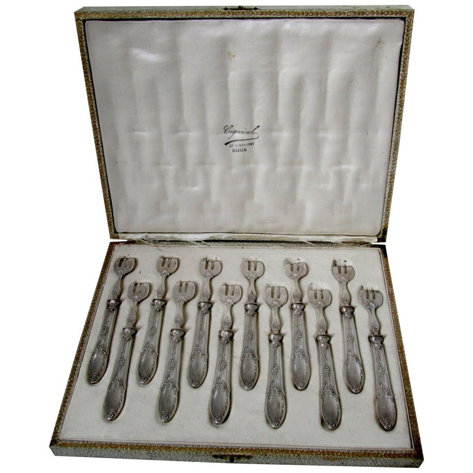 Gorgeous French Sterling Silver Oyster Forks 12 piece original box Rococo