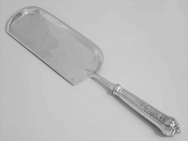 PUIFORCAT Rare French All Sterling Silver Crumb Scoop 12