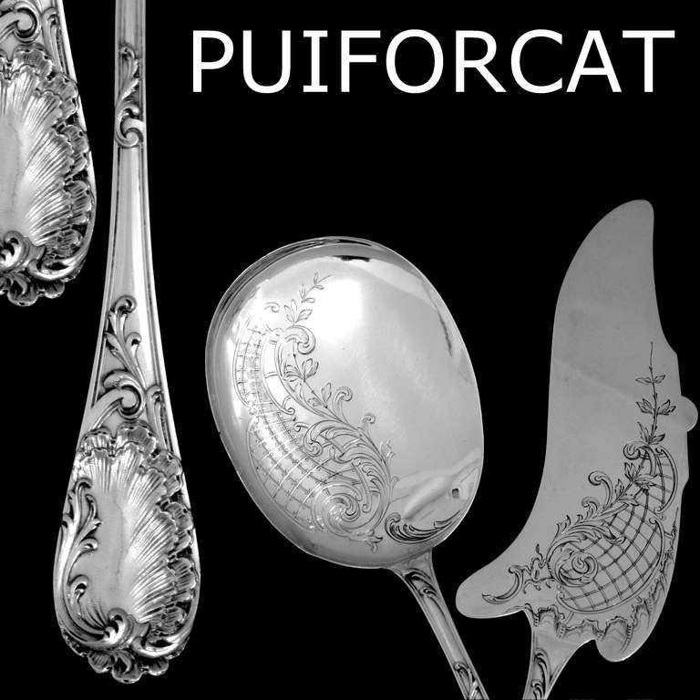 PUIFORCAT Top French All Sterling Silver Ice Cream Set 2 pc Rococo

Two pieces of truly exceptional quality, for the richness of their decoration, their form and sculpting. The bowls and blade are engraved with foliate decoration. This set