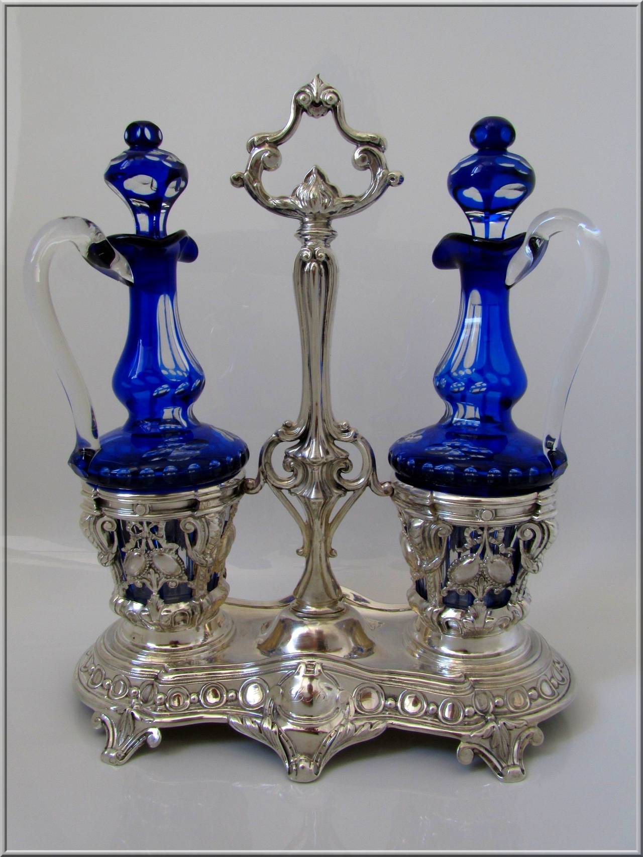 Women's or Men's Imposing French Sterling Silver Oil and Vinegar Cruet Set Baccarat Cobalt Blue For Sale