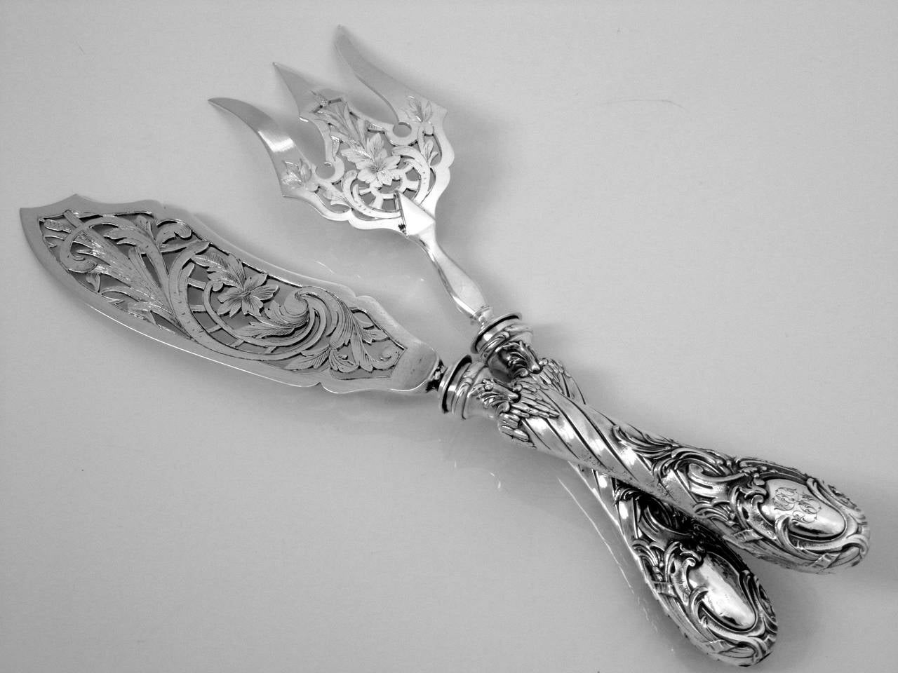 Lefevre Gorgeous French Sterling Silver Fish Servers 2 pc Rococo For Sale 1