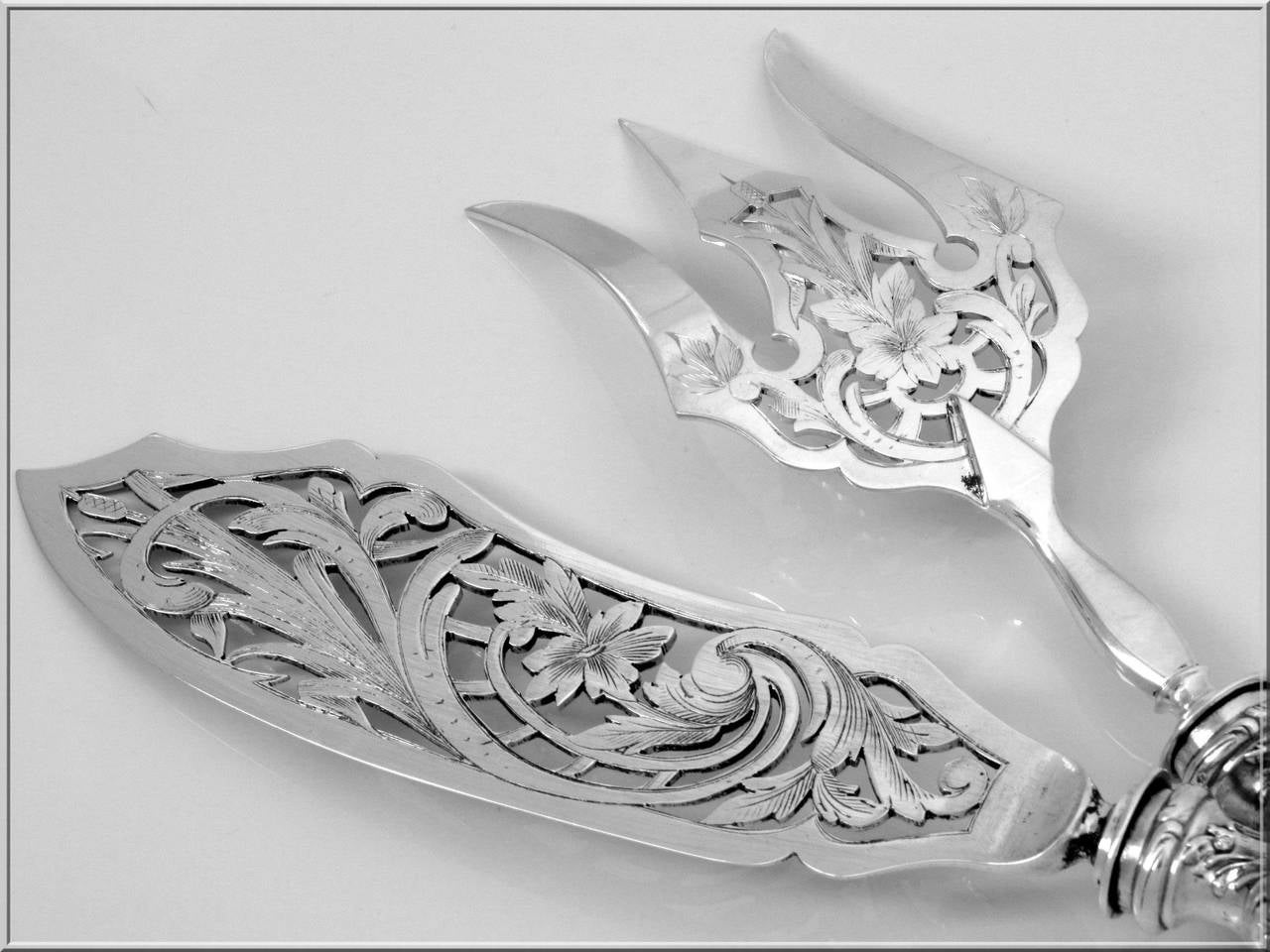 Lefevre Gorgeous French Sterling Silver Fish Servers 2 pc Rococo For Sale 3