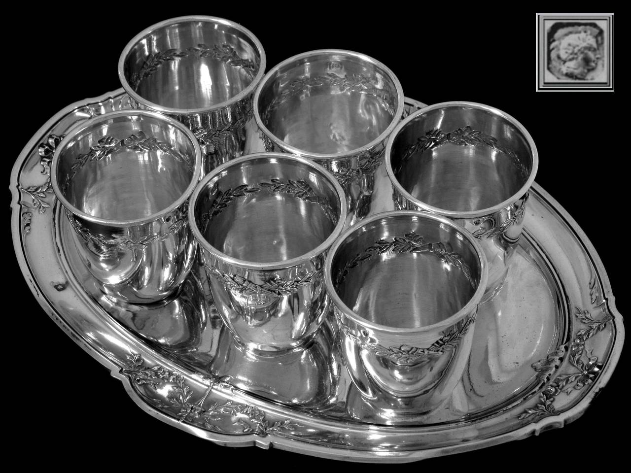 BERGERON French All Sterling Silver Liquor Cups 6 pc w/Tray Louis XVI

Head of Minerve 1 st titre on the liquor cups and on the tray for 950/1000 French Sterling Silver guarantee

A rare french sterling silver liquor set 7 pc with Louis XVI
