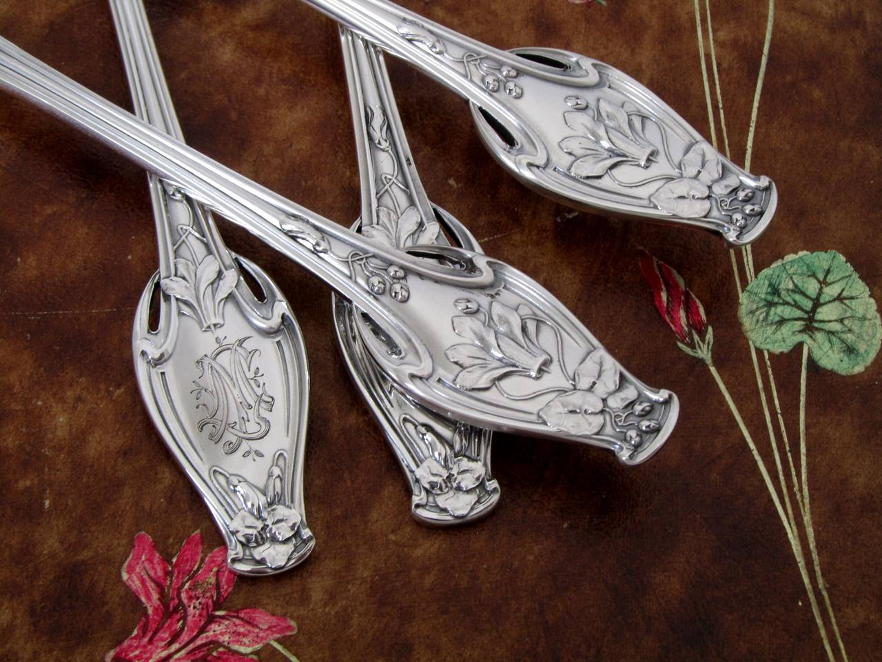 Soufflot Masterpiece French All Sterling Silver Dessert Set 4 pc chest Cyclamen For Sale 1