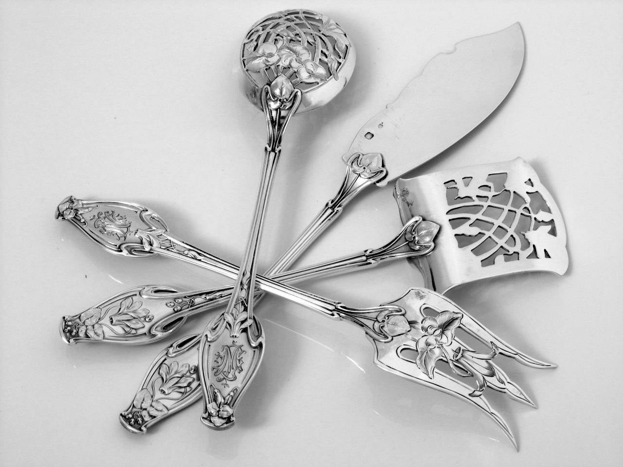 Soufflot Masterpiece French All Sterling Silver Dessert Set 4 pc chest Cyclamen For Sale 4