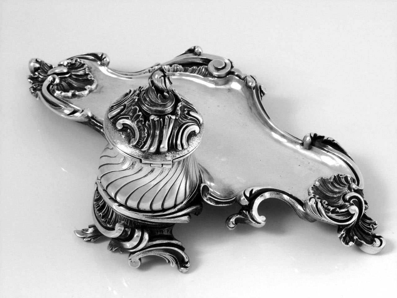 Canaux Rare French All Sterling Silver Inkwell Exaggerated Rococo Pattern For Sale 4