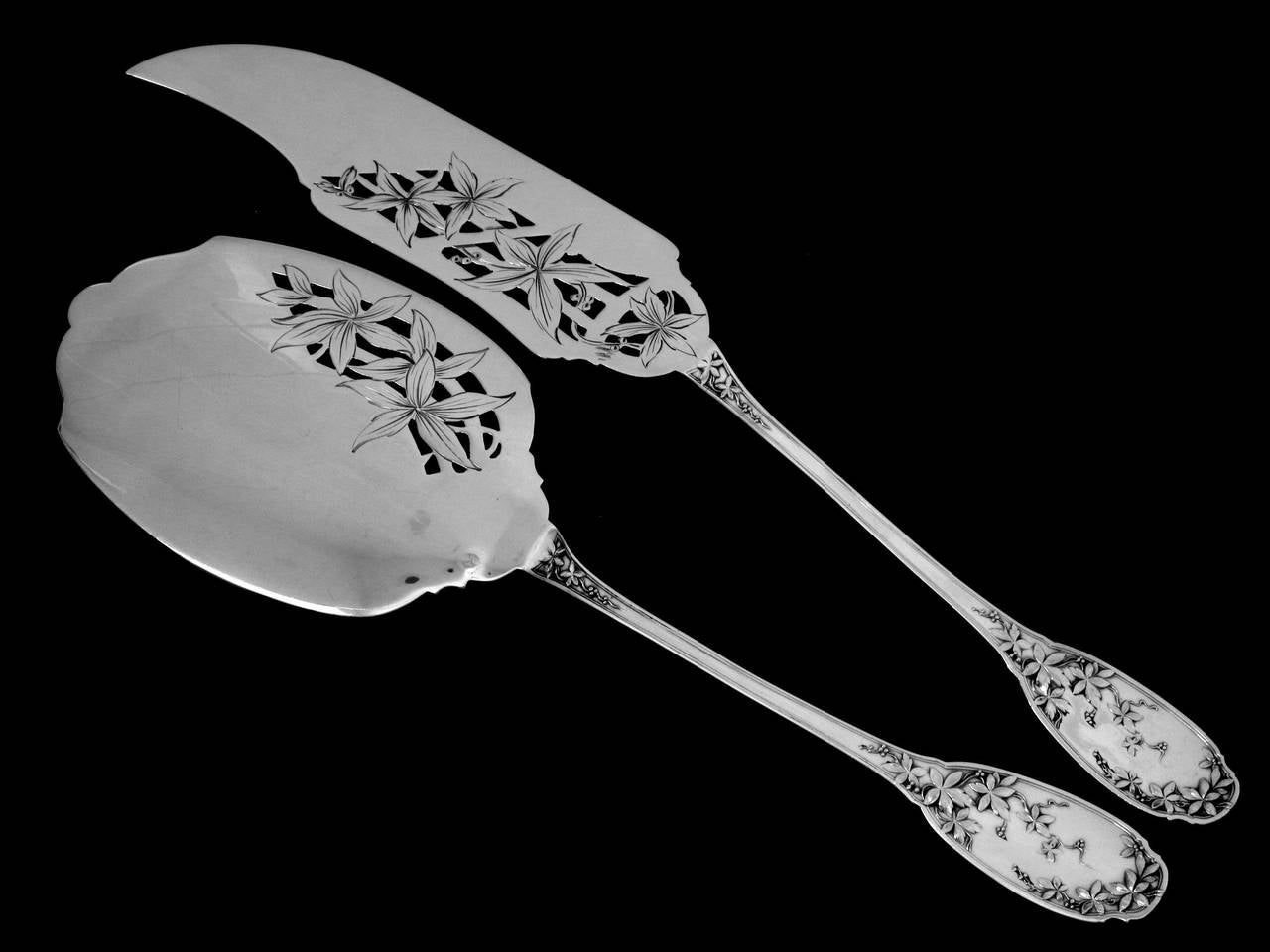 Women's or Men's Fabulous French Sterling Silver Ice Cream Set 2 pc with box Vine Leaves pattern