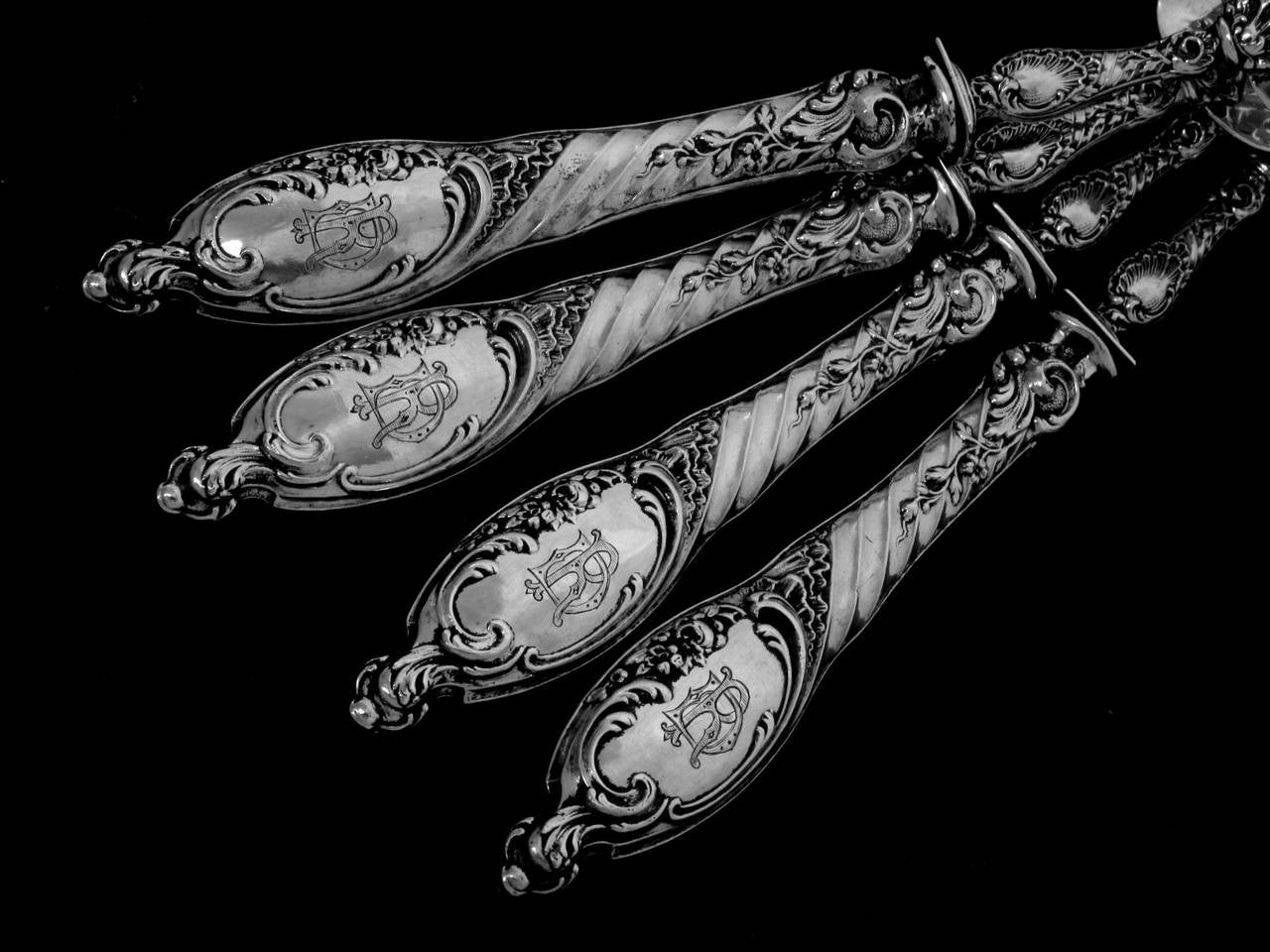 Women's or Men's Puiforcat French All Sterling Silver Dessert Hors d'Oeuvre Set 4 pc Rococo For Sale