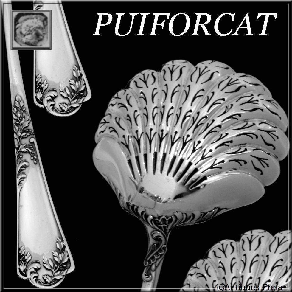 PUIFORCAT Gorgeous French All Sterling Silver Sugar Sifter Spoon Rococo

A rare sugar sifter spoon of truly exceptional quality, for the richness of Rococo pattern. Handle is decorated with fantastic decoration in the Rococo style. Model called