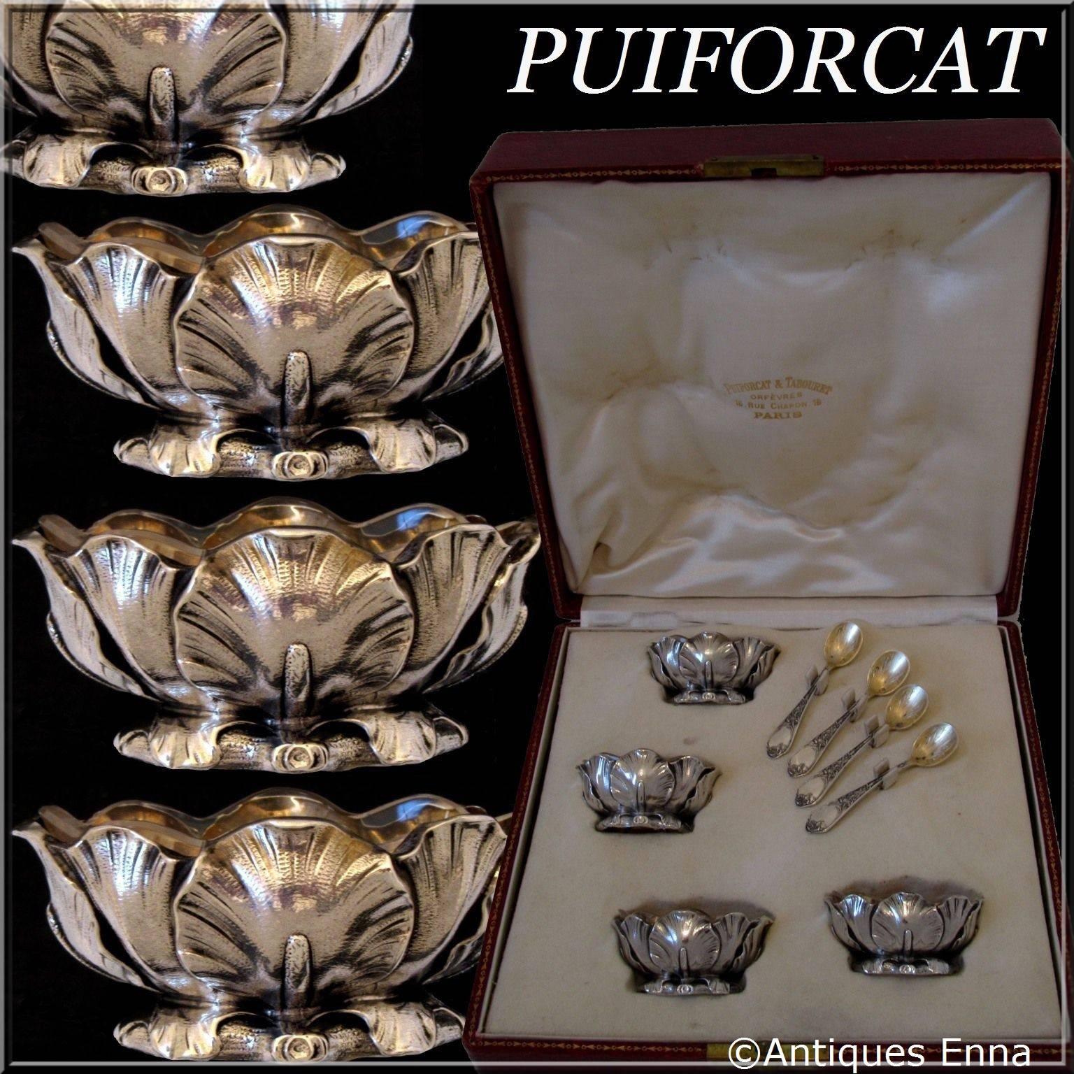Puiforcat French Sterling Silver Set 4 Salt Cellars original Spoons and Box Iris

Head of Minerve 1 st titre for 950/1000 on salt cellars and spoons for 950/1000 French Sterling Silver Vermeil guarantee.

Fabulous antique 19th century French