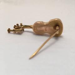 Gold Violin Brooch