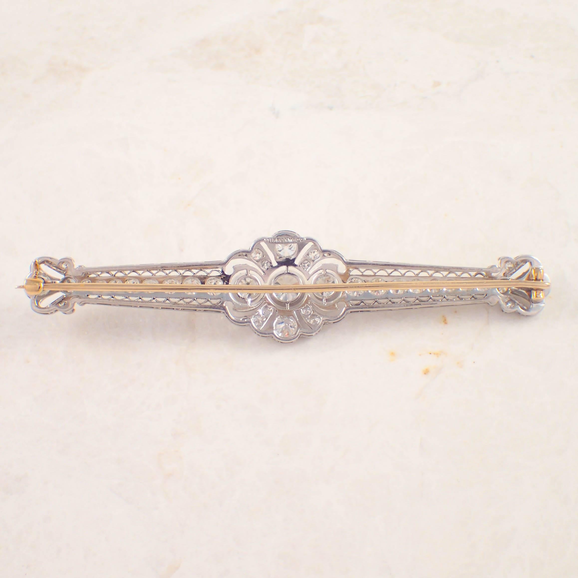 Tiffany & Co. Art Deco Diamond Platinum Bar Pin For Sale 1