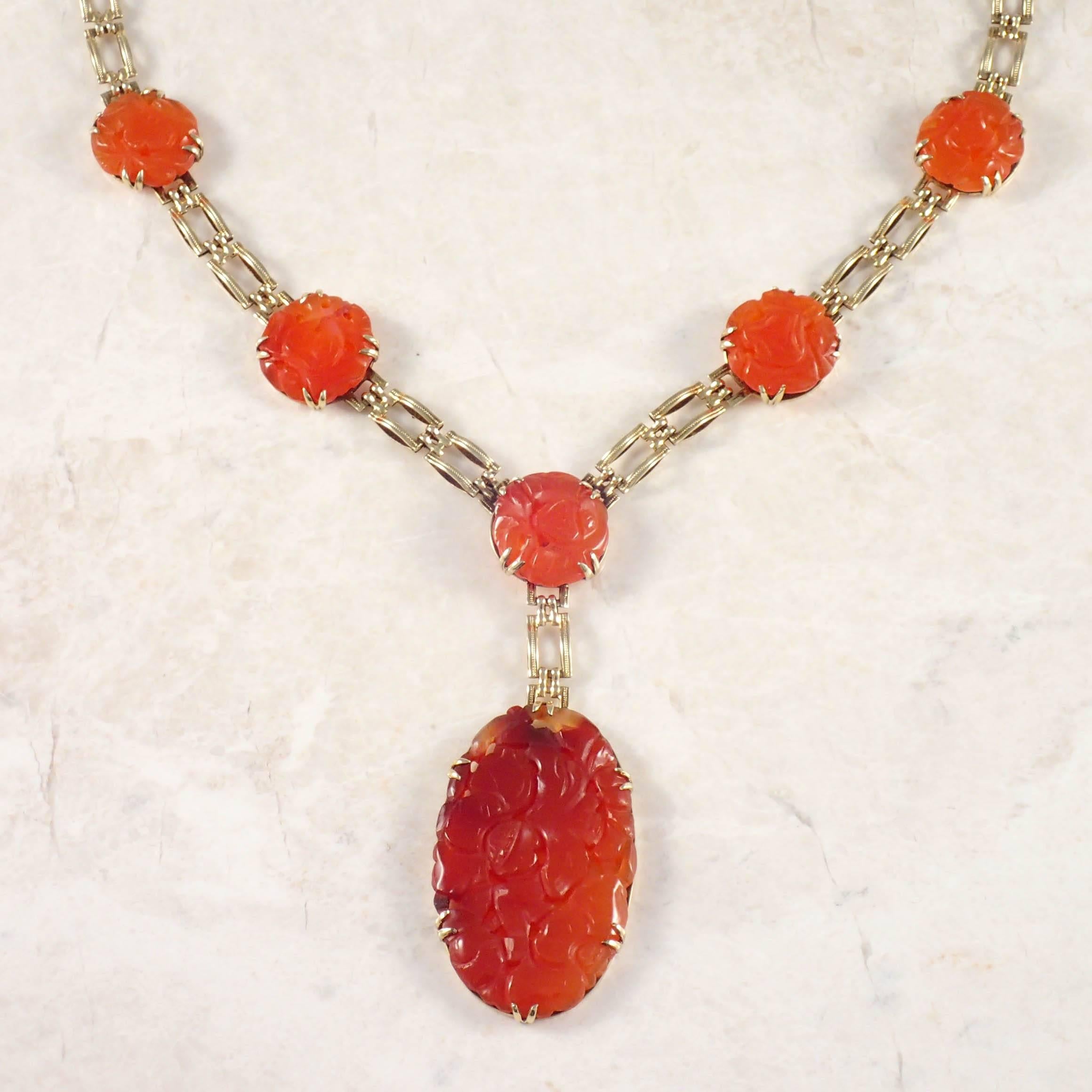 Art Deco 14k yellow gold carnelian necklace. The 