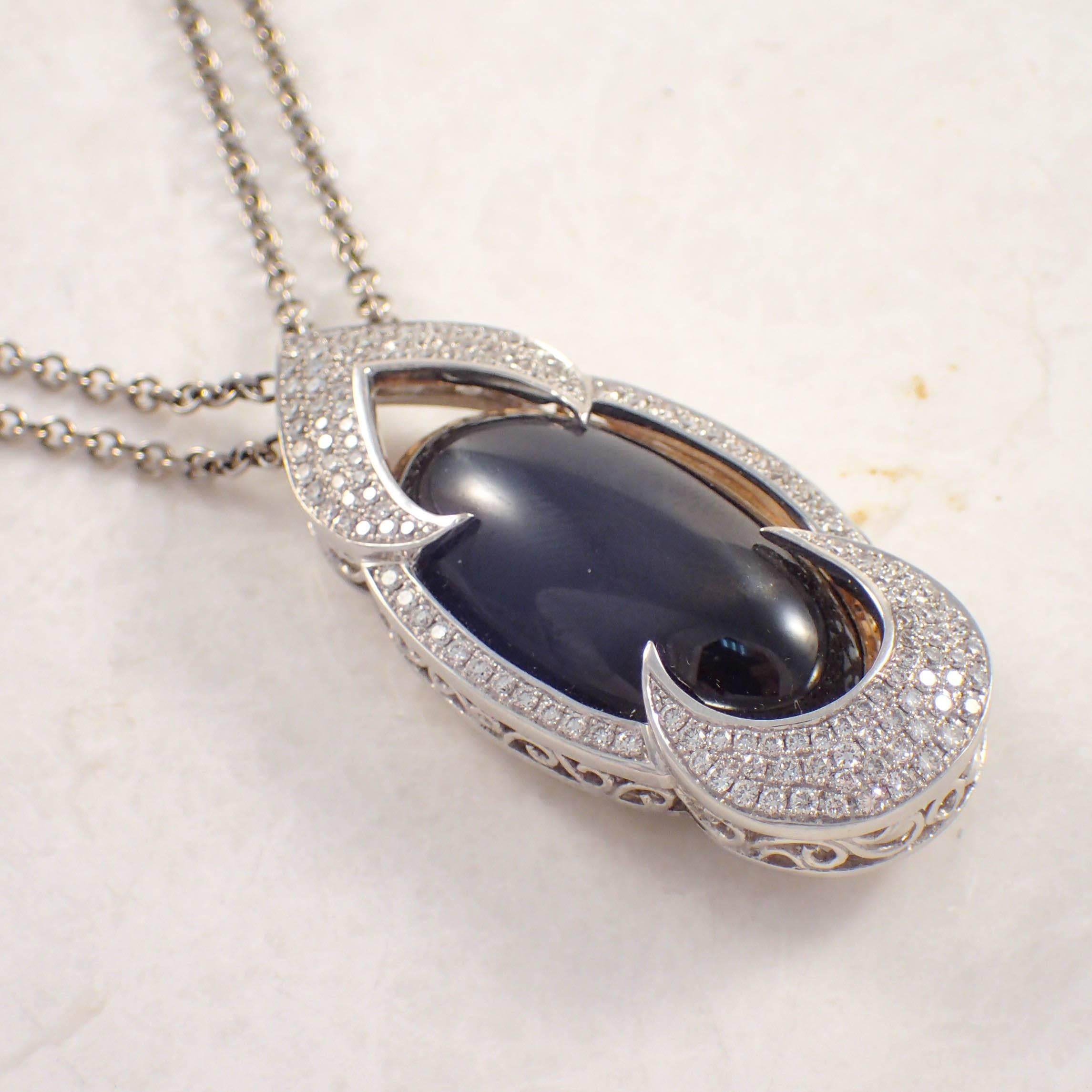 Black Star Sapphire Diamond Gold Necklace  In Excellent Condition For Sale In Portland, ME