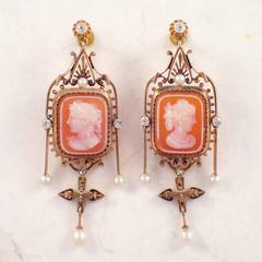 Victorian Cameo Diamond Gold Brooch and Earring Set