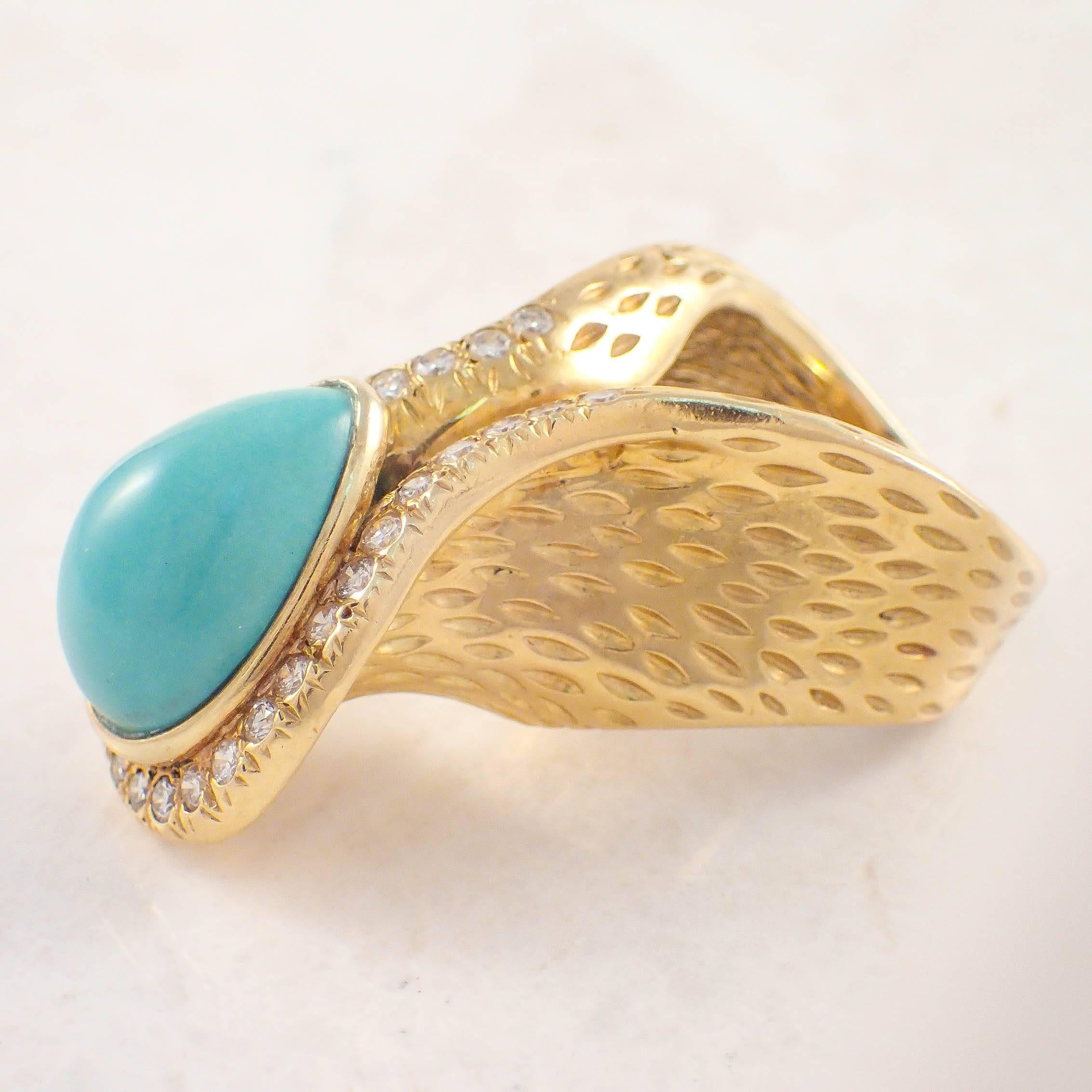 Turquoise Diamond Gold Ring  In Excellent Condition For Sale In Portland, ME