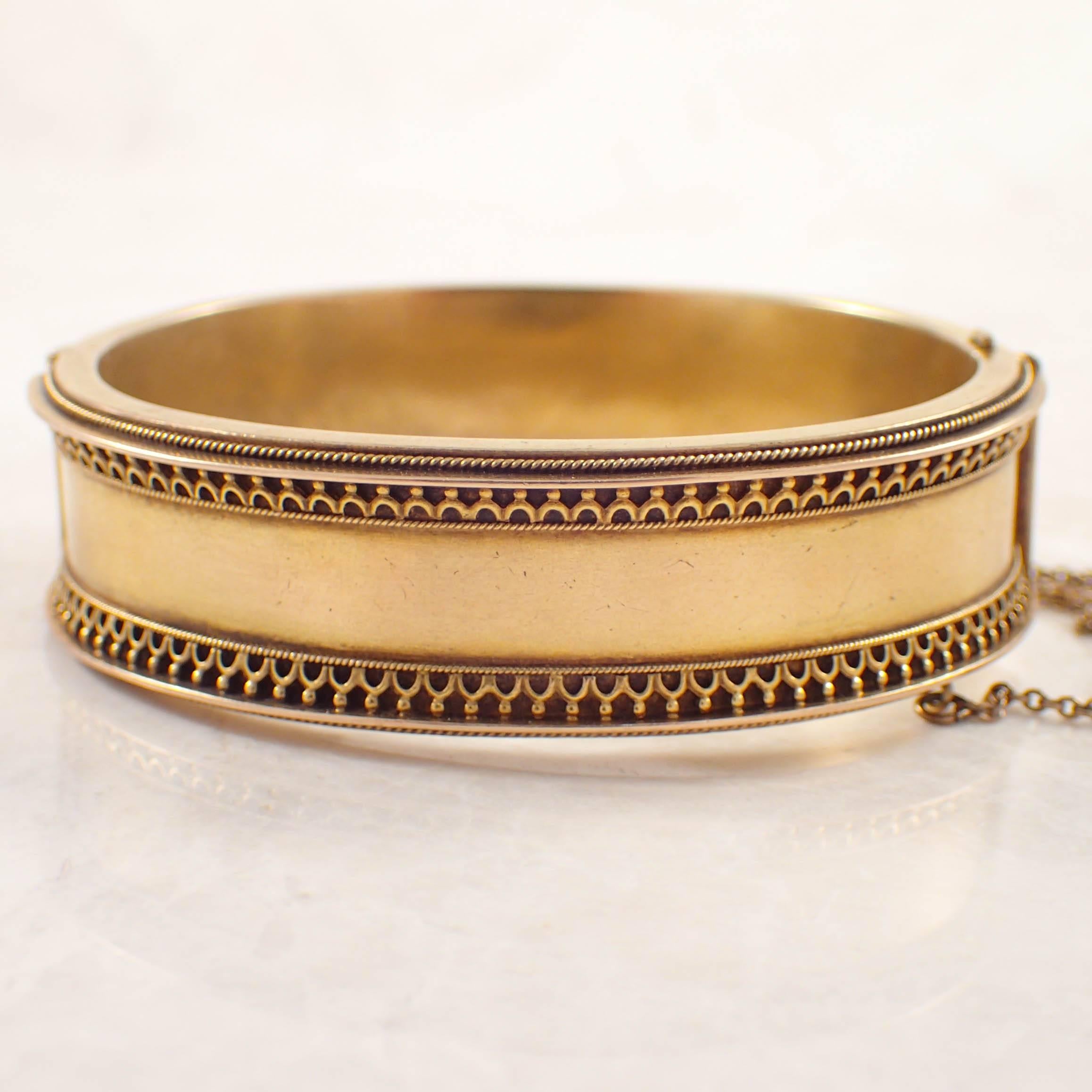 Women's Victorian Gold Hinged Bangle Bracelet