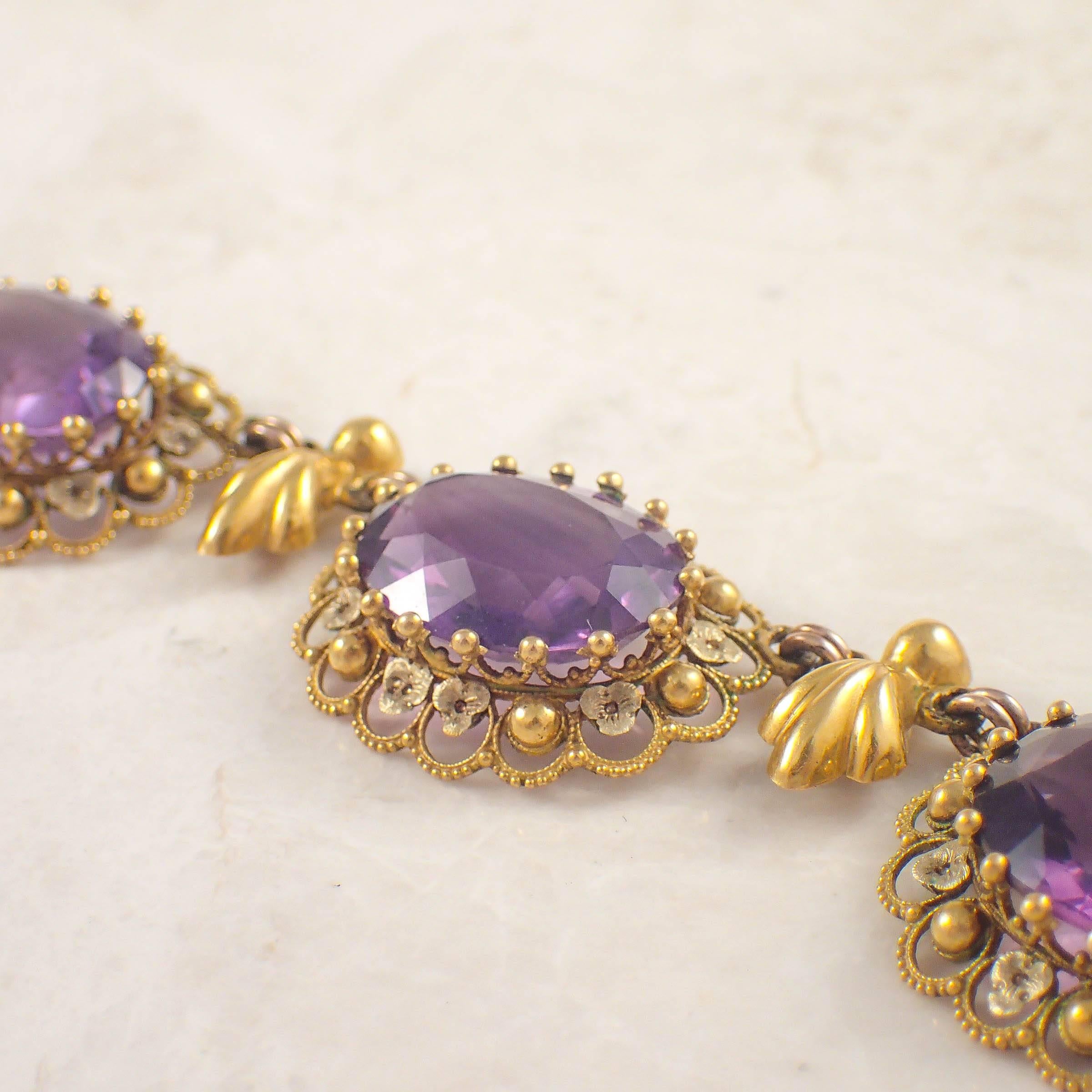 Early Victorian Amethyst Gold Necklace  In Good Condition For Sale In Portland, ME
